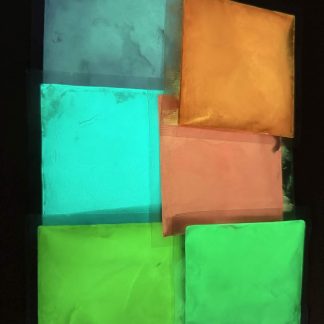 Fluorescent Strontium Aluminate powder glowing